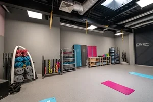 Wnętrze Exfit Targowa 8